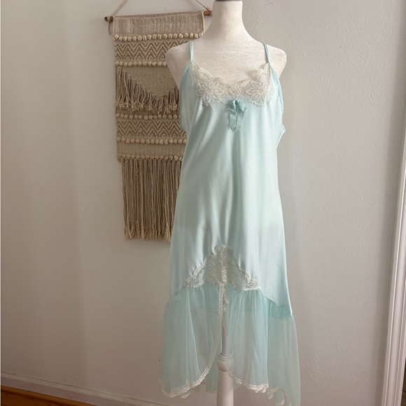 Vintage Baby Blue Satin Lace Chiffon Ethereal Peignoir Slip Nightgown Dress - Picture 2 of 14